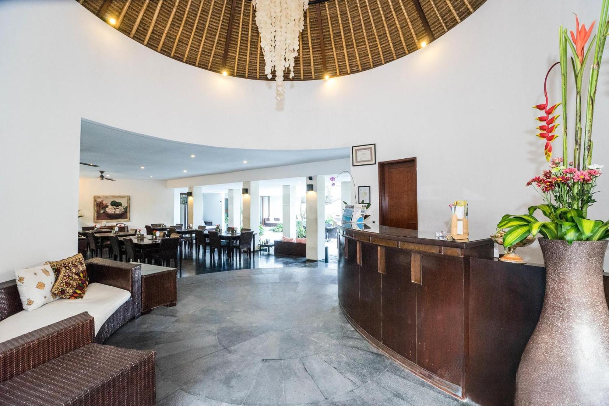 Villa Diana Bali 16 Bedrooms Seminyak  Exterior photo
